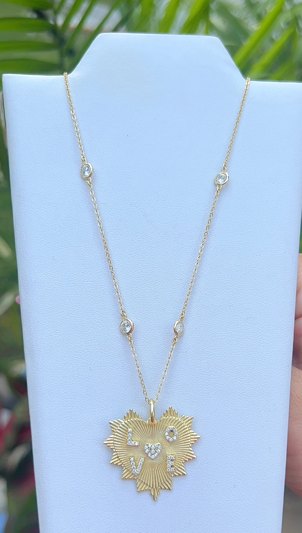 Fluted LOVE Heart Pendant CZ Chain
