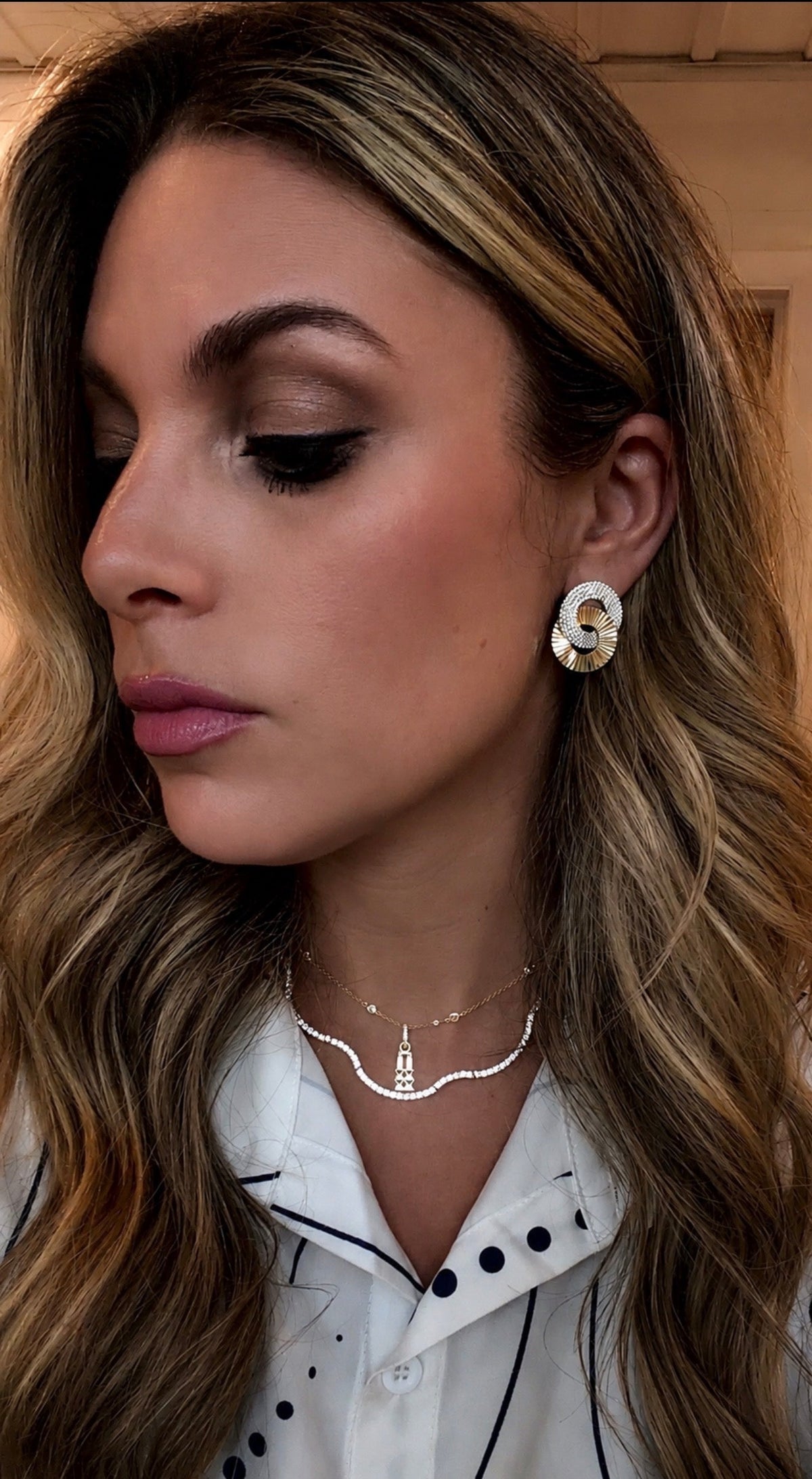 Wavy Tennis Necklace 