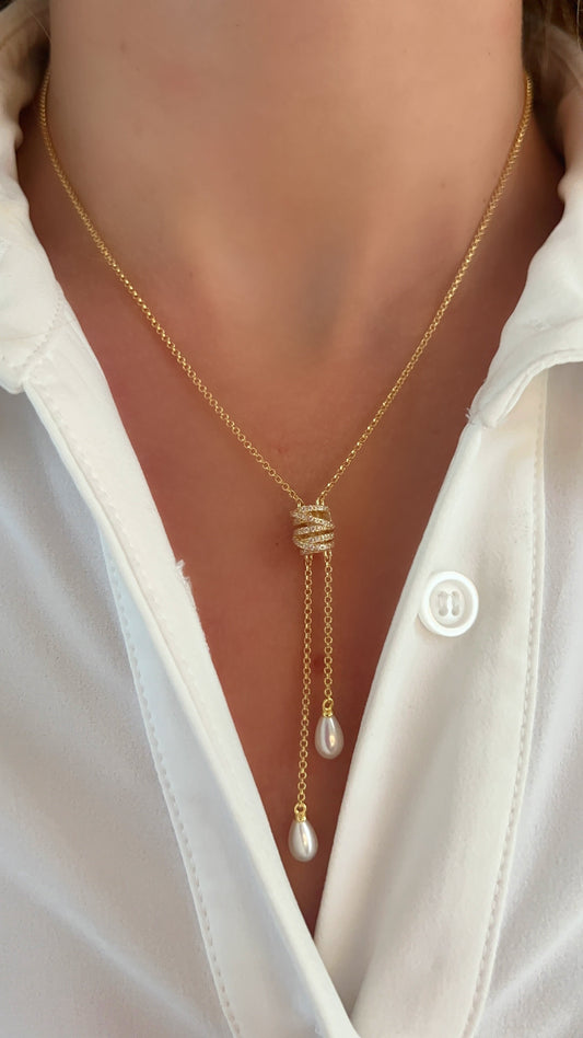 Glow Drop Pearl Necklace 