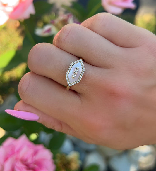 Enamel Shield Ring 