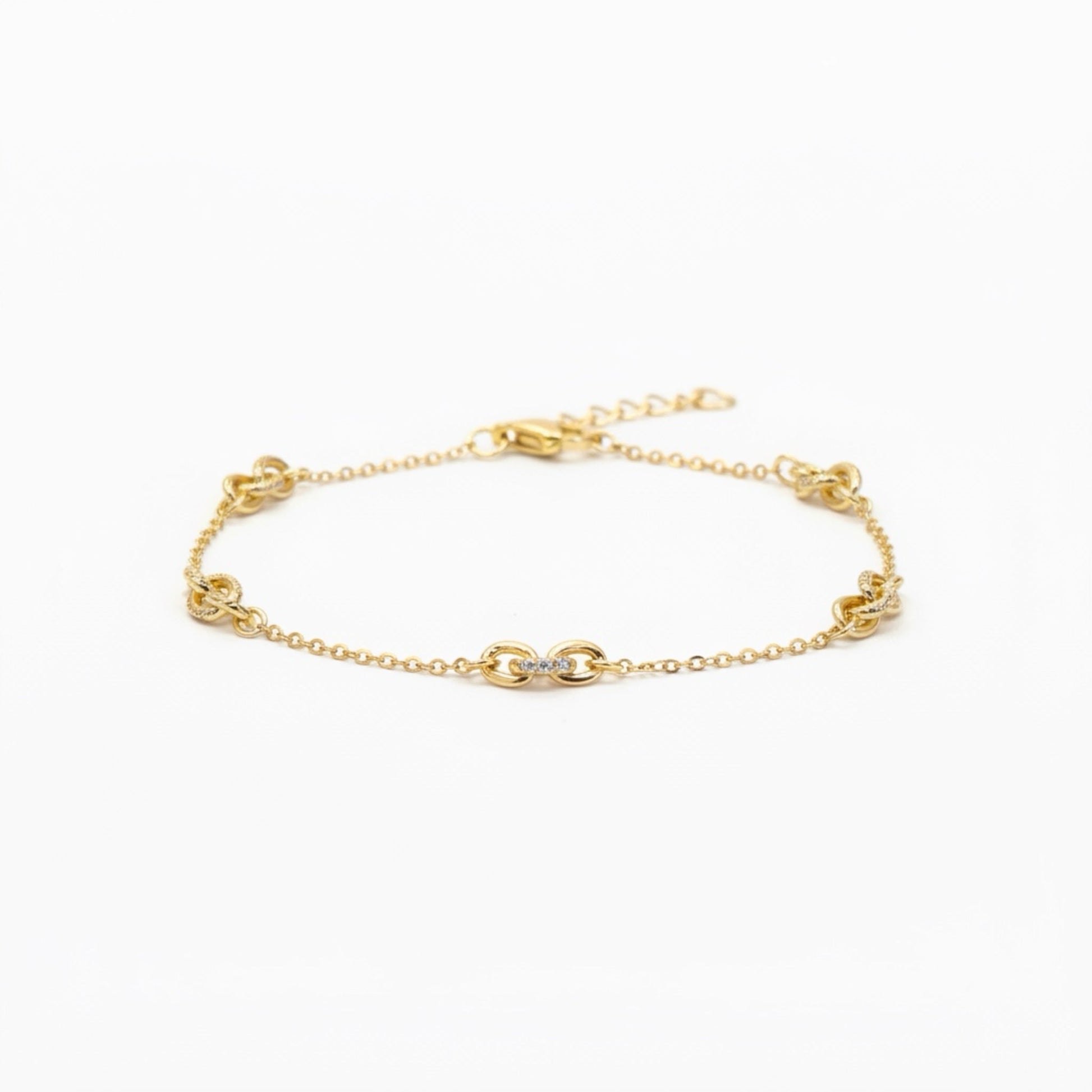 Knot Link Bracelet 