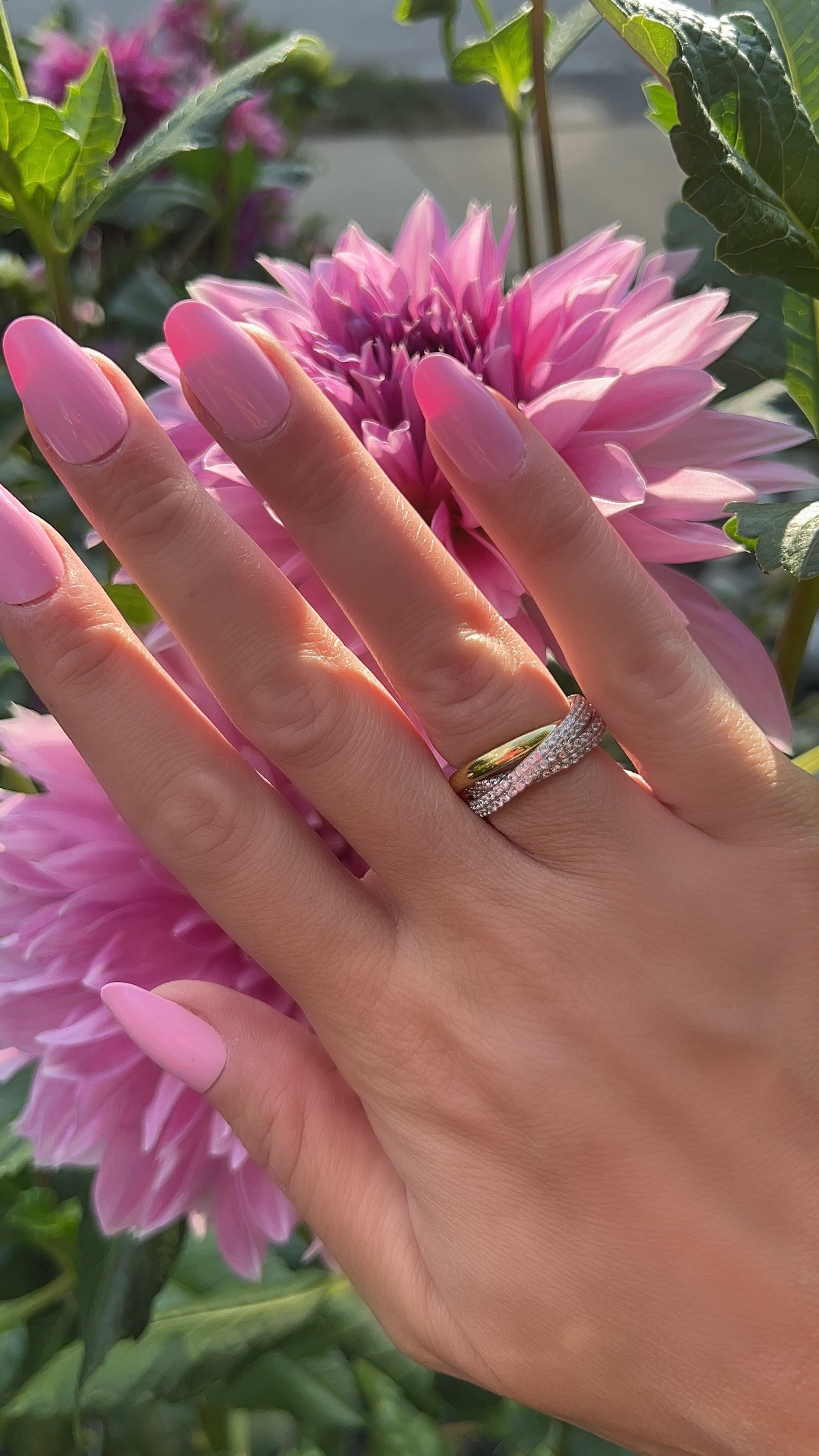 Luxe Loop Ring 