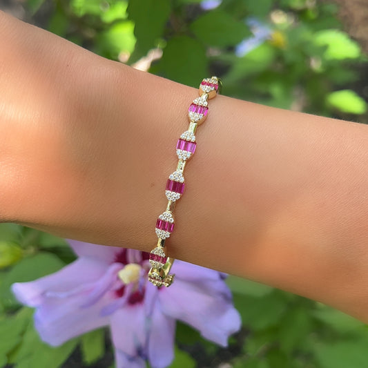 Pink Accent Oval Bangle 