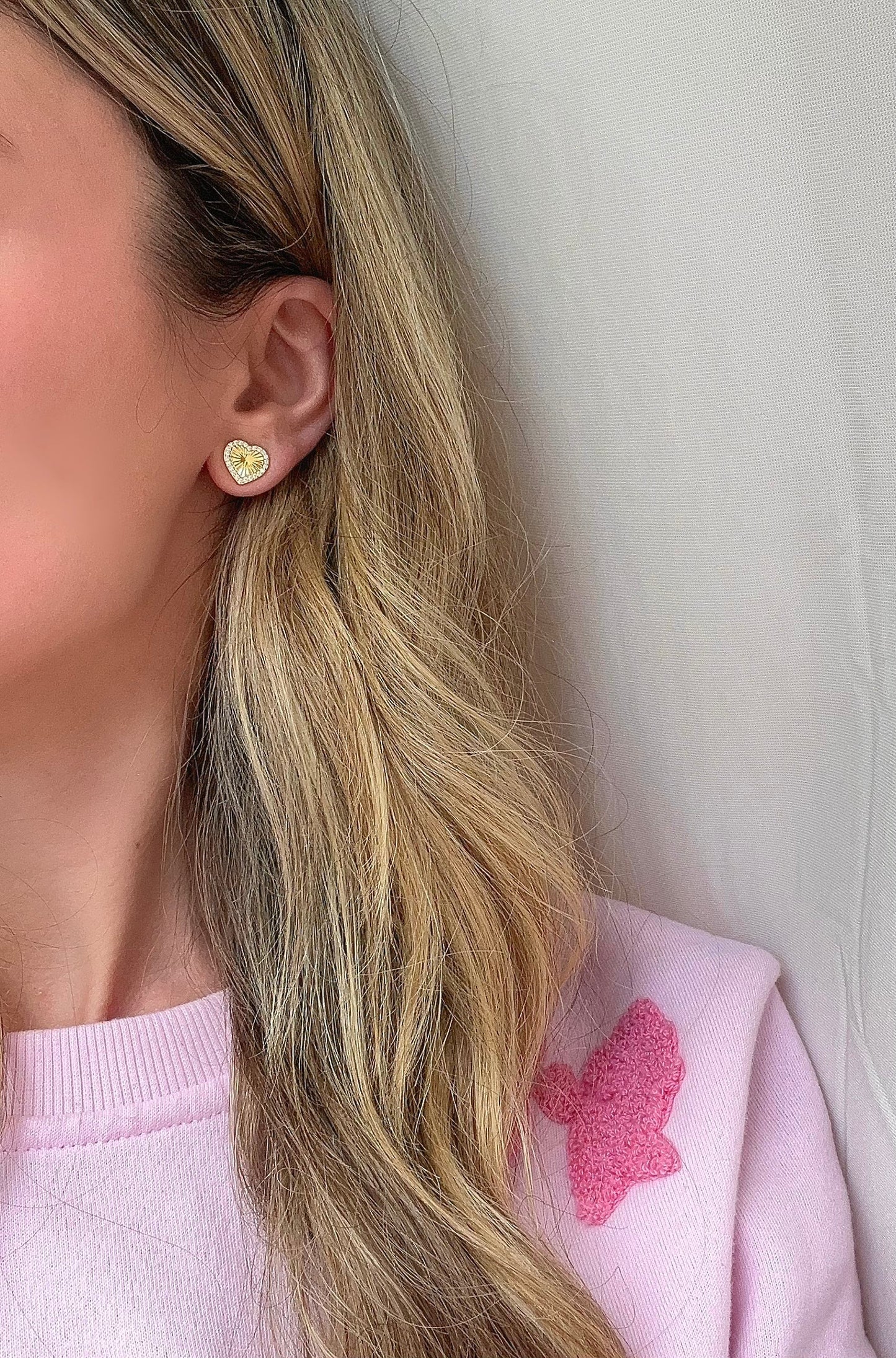 Fluted Outline Heart Studs 