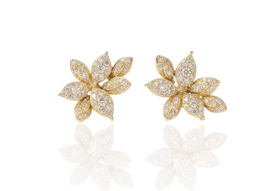 Sparkling Glitz Studs 