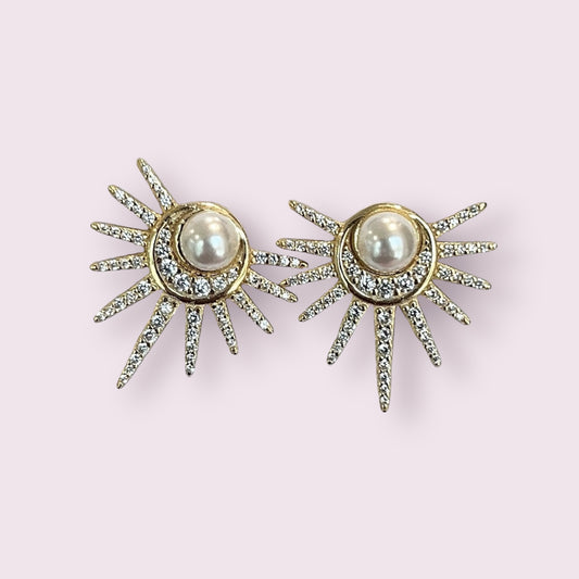 Pearl Starburst Stud 