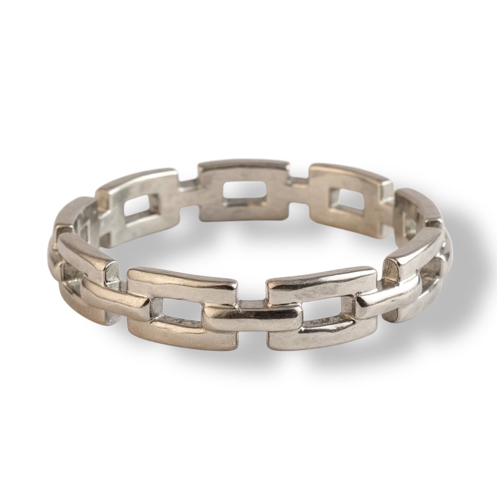Delicate Link Ring 