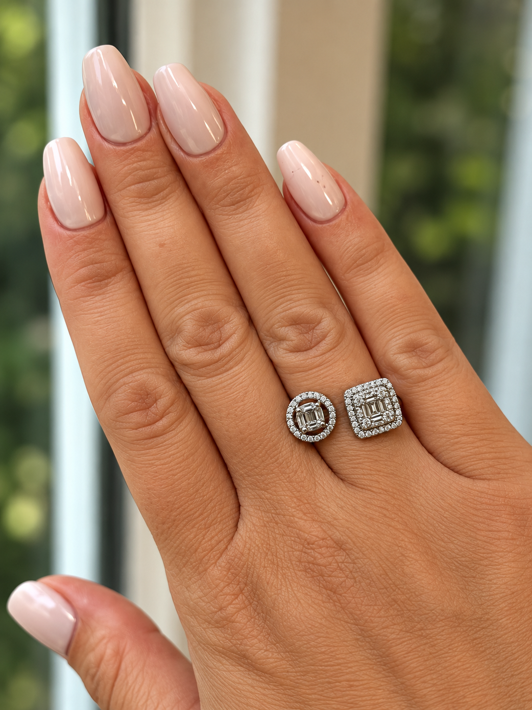 Round & Square Pavé Ring 
