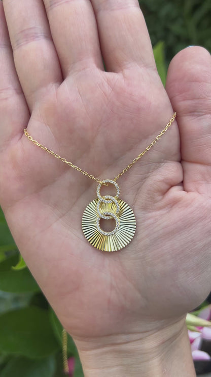 Fluted Pave Circle Necklace